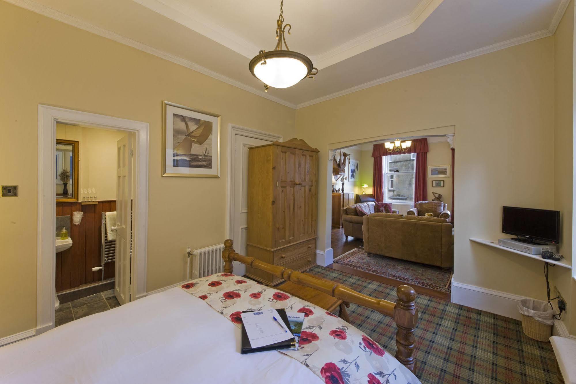 טרברט Knap Guest House מראה חיצוני תמונה